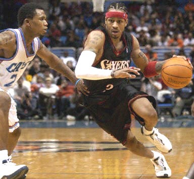 对球施压的 对球施压的